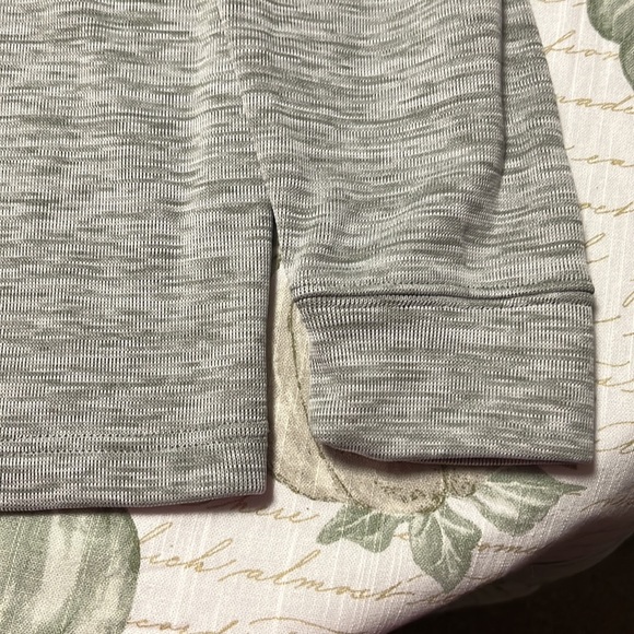 Greg Norman grey men’s Crewneck - Picture 3 of 4